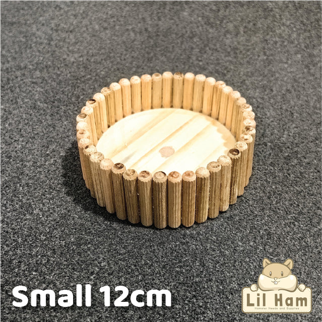 Wooden Round Dish for Small Pets